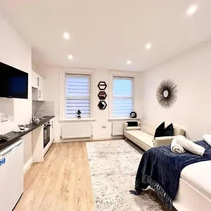 Apartment The House 211, The Kove,, Bournemouth